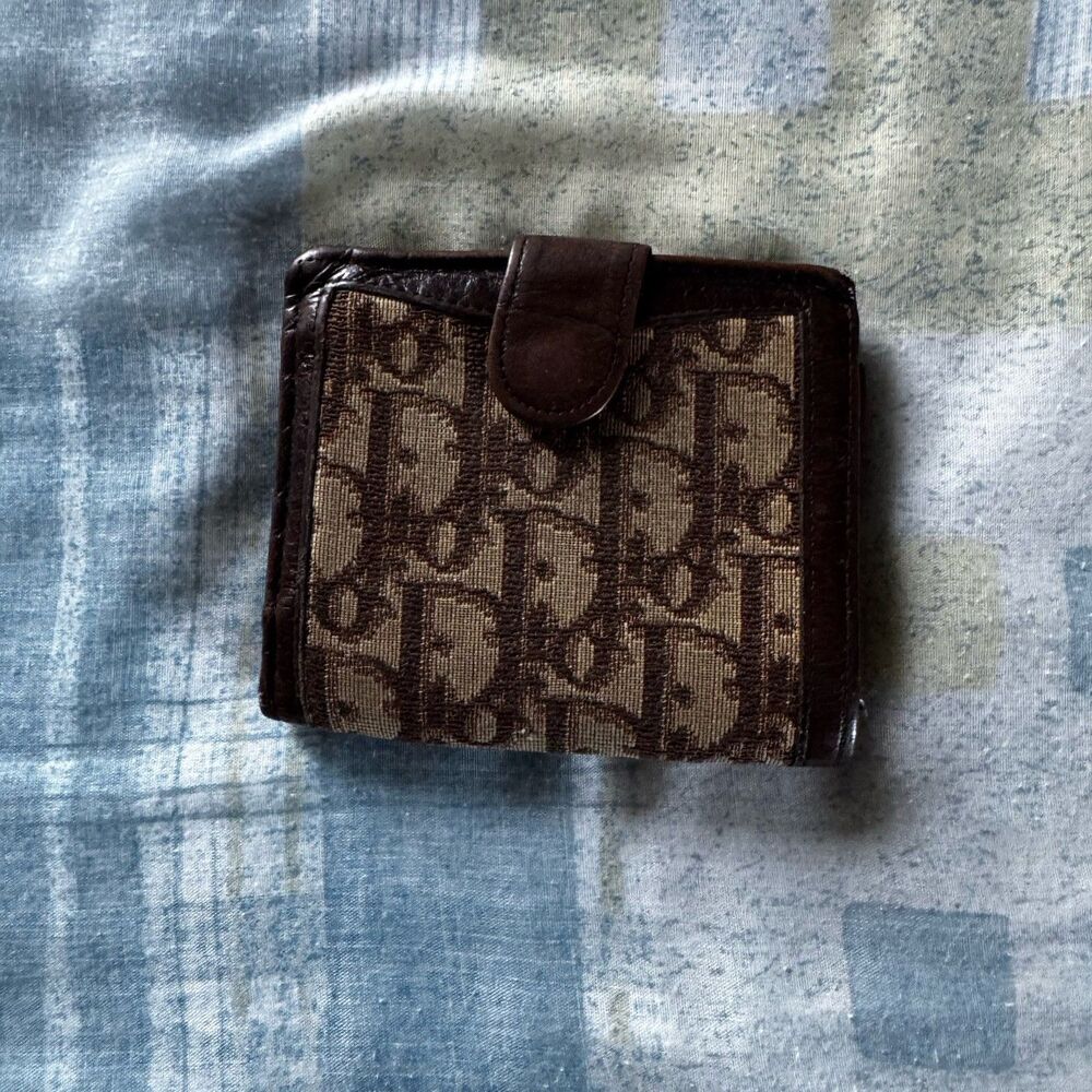 Christian Dior Vintage Brown Trotter Button Bifold Small Authentic Wallet
